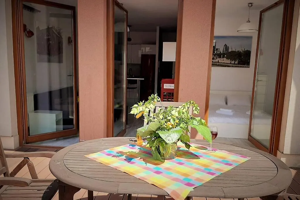 Apartament Z Tarasem - Appartment With Tarace Krakow Poland